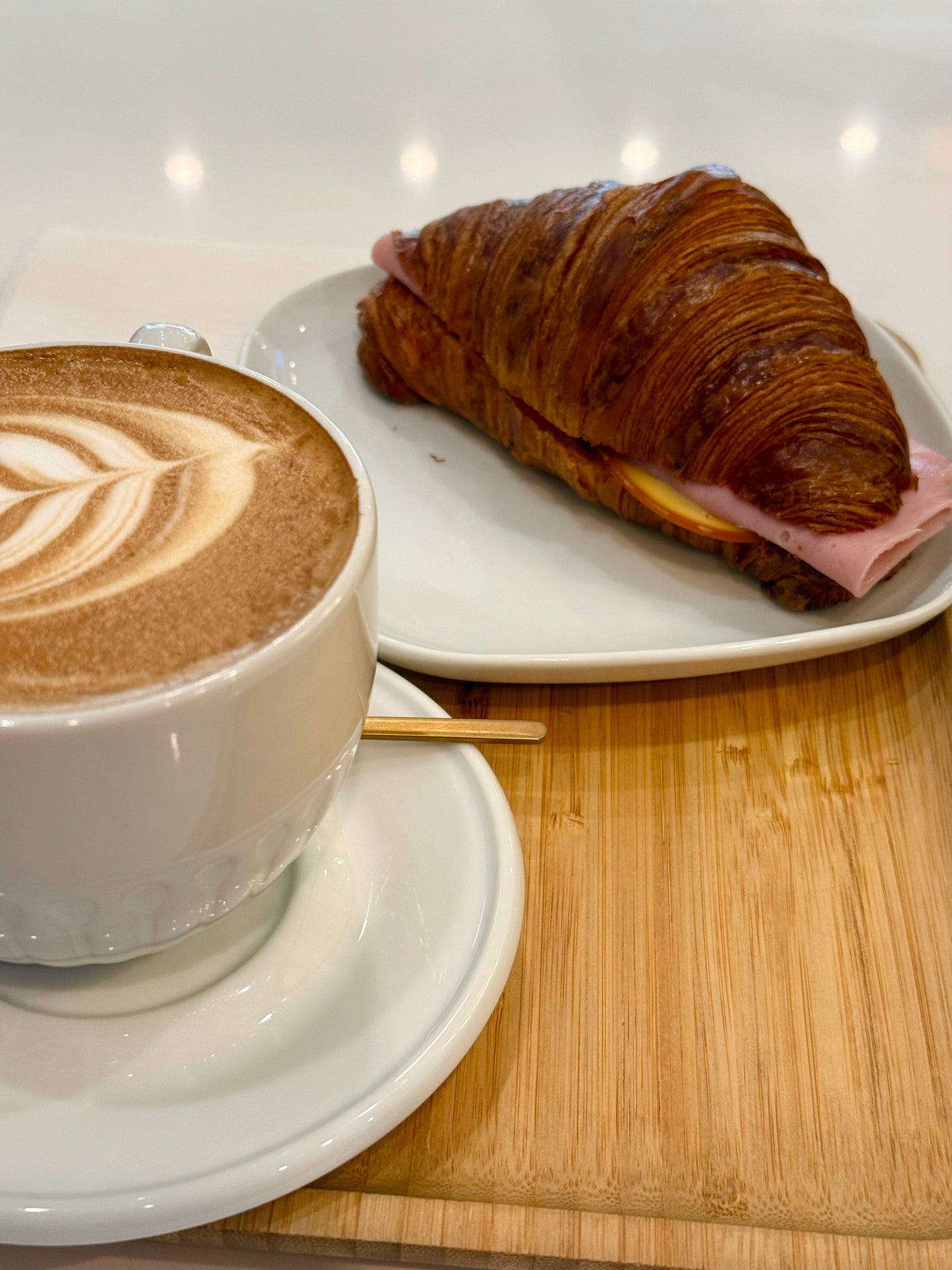 Gold coffee medium roast beans
